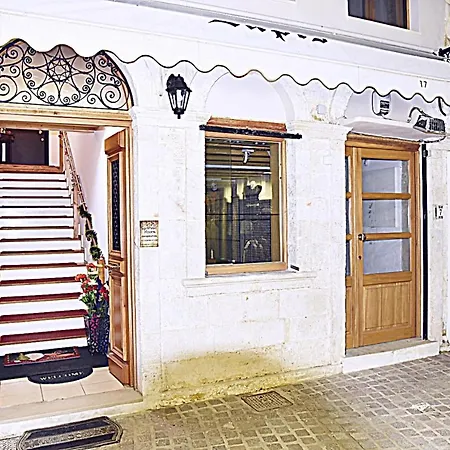 Santrivani Chania (Crete)